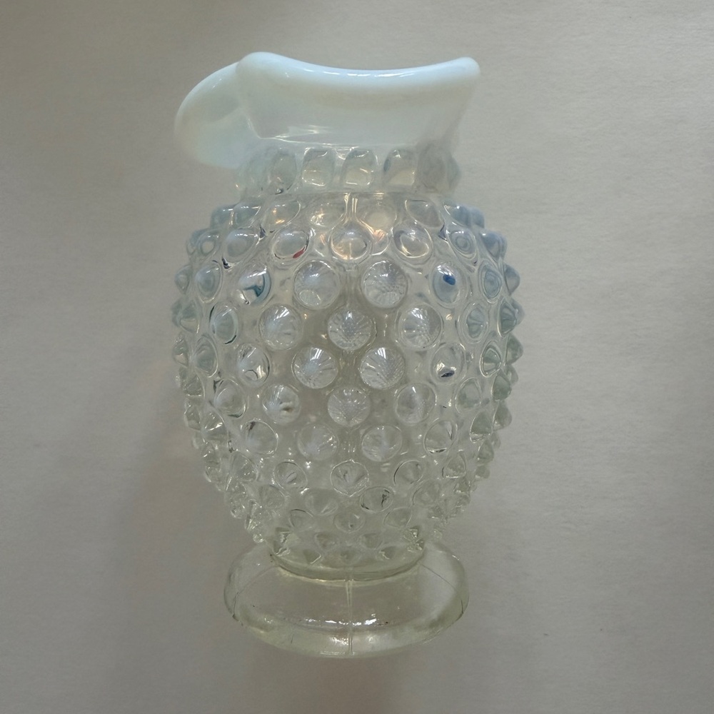 Vintage Fenton Opalescent Hobnail Milk Glass Vase – 3.5” – Ruffled Edge